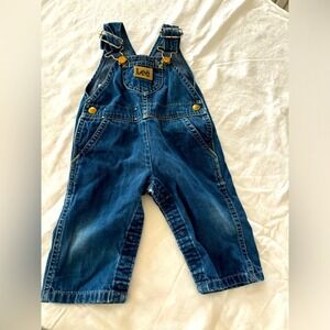 Vintage Lee size 12 month denim overalls. Very soft goodused condition.01132